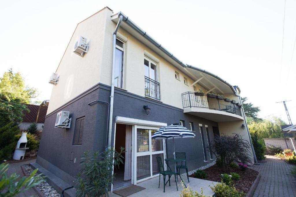 Csenge Villa Siófok Exterior foto