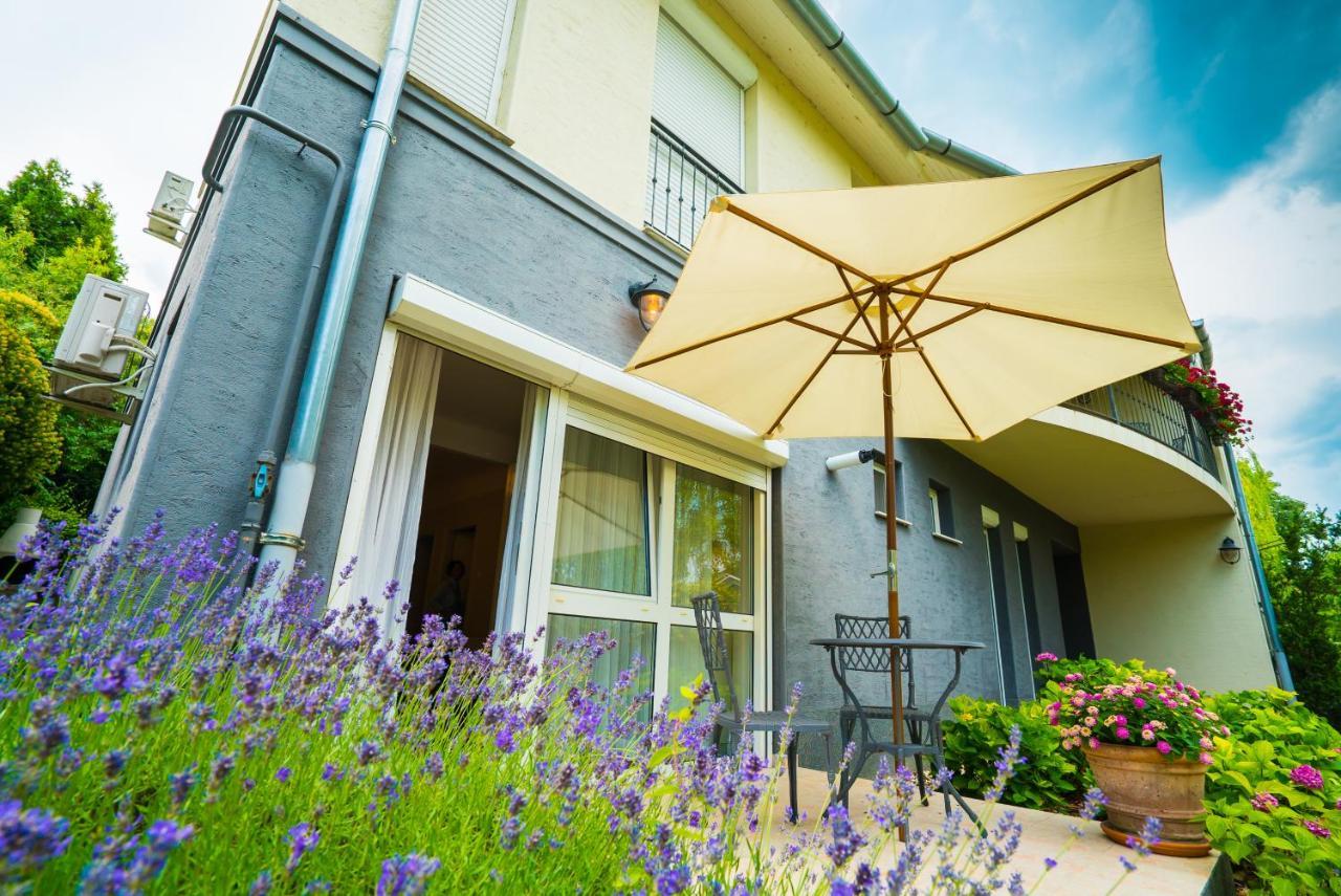 Csenge Villa Siófok Exterior foto